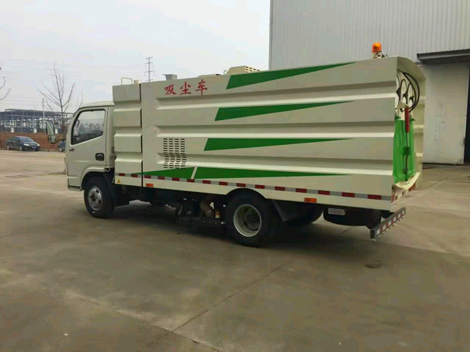 東風(fēng)小多利卡吸塵車 (4).jpg